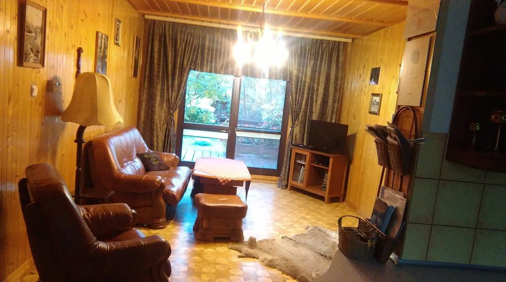 Appartement Przytulny Kat à Białowieża Extérieur photo