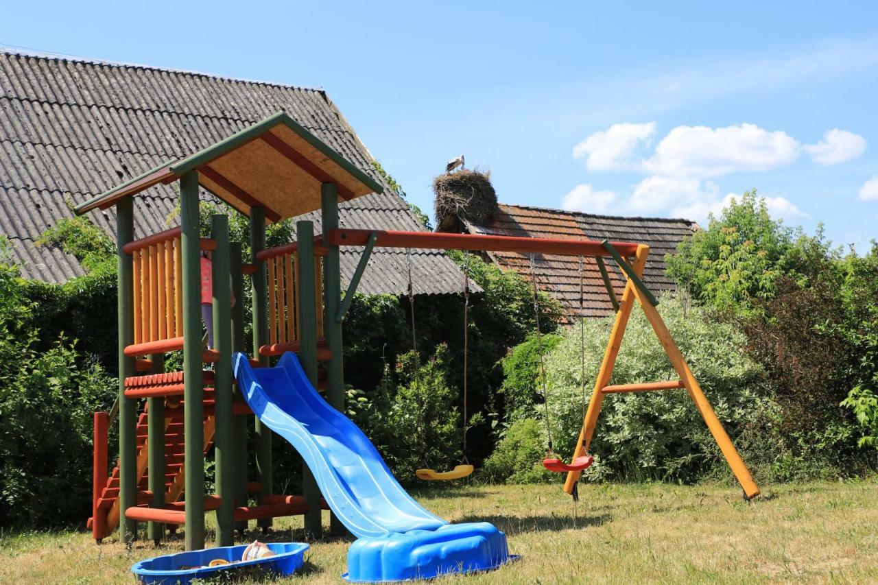 Appartement Przytulny Kat à Białowieża Extérieur photo